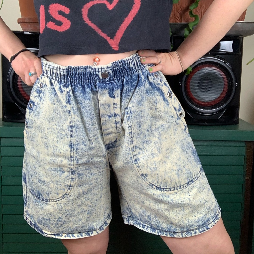 80s Acid Wash Denim High Waisted Shorts - M